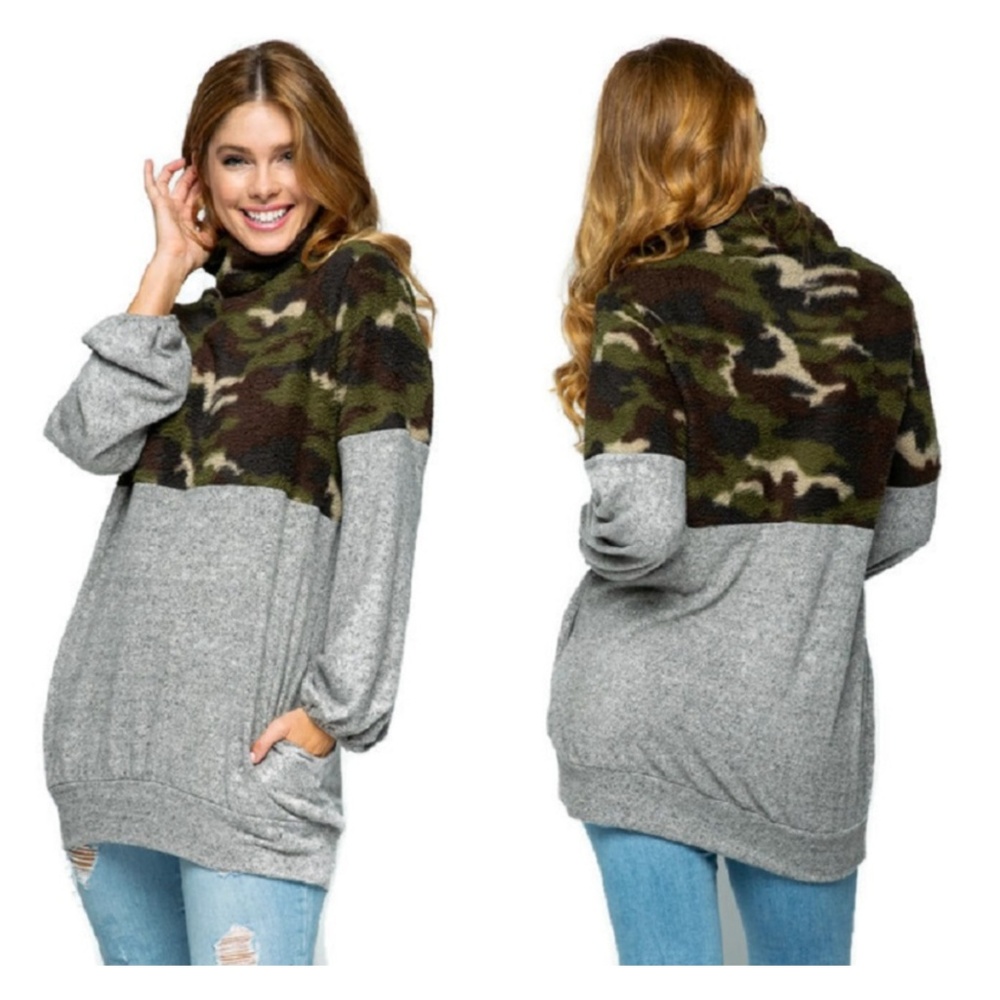Camo Fleece Mock Neck Long Sleeve Top w/ Pockets